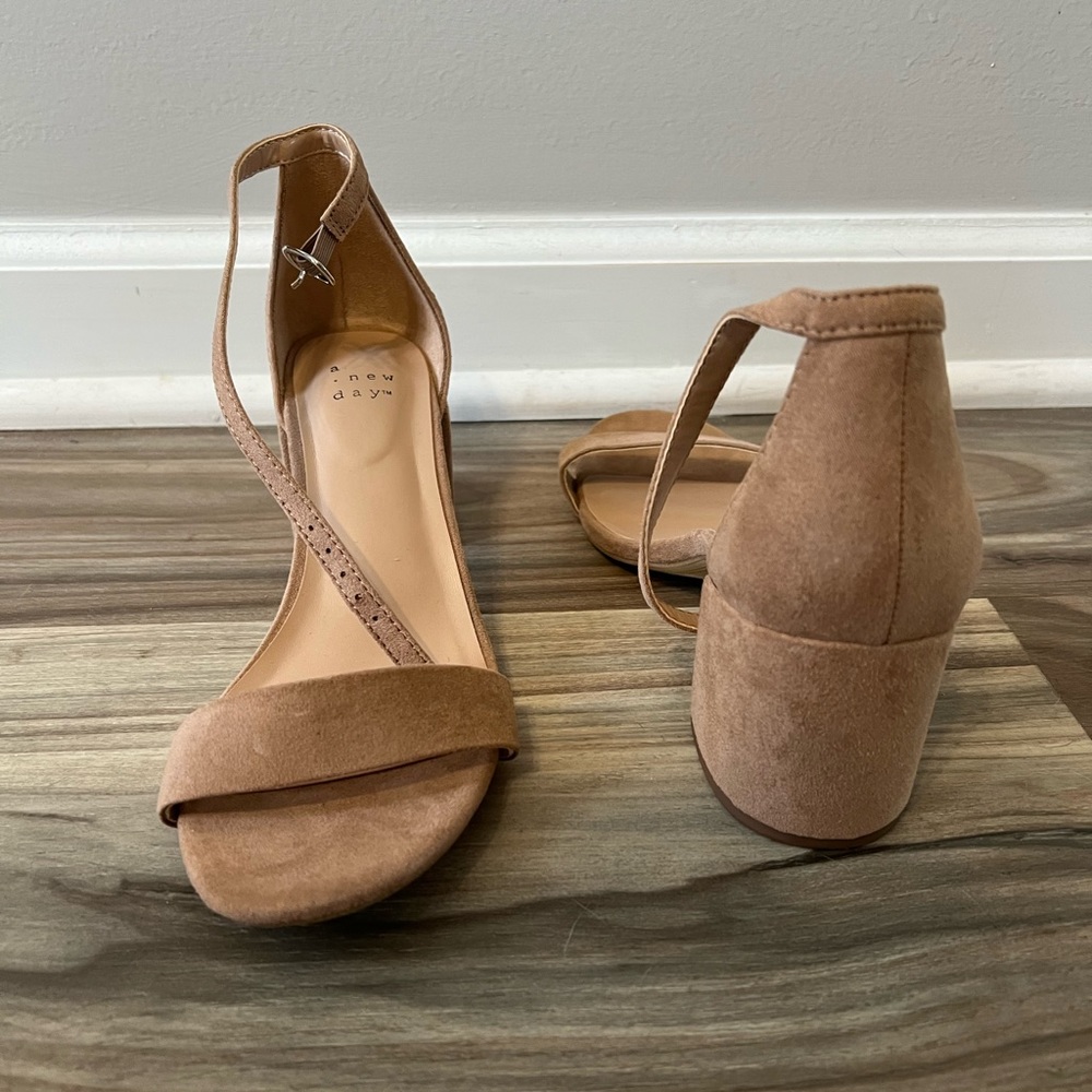 Nude heels